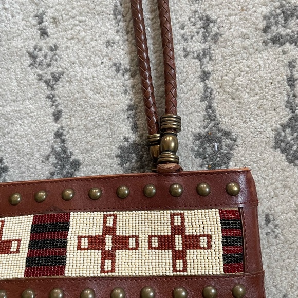 Vintage Spacious leather beaded handbag - Picture 4 of 7